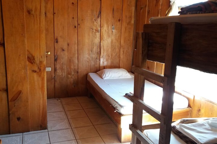 Room 6 of 86