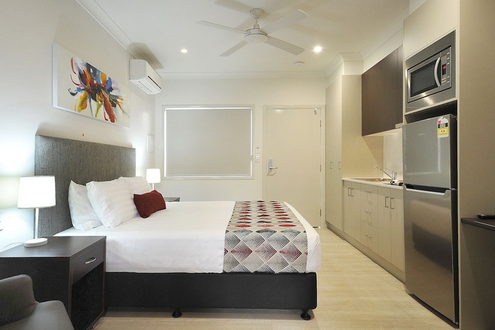 Room 15 of 38