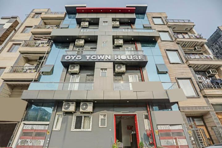 Townhouse Mannat Rohini 16
