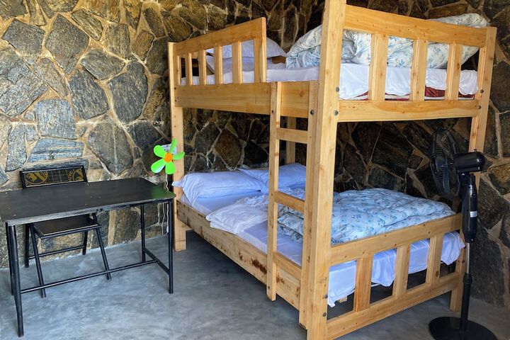 Room 5 of 20