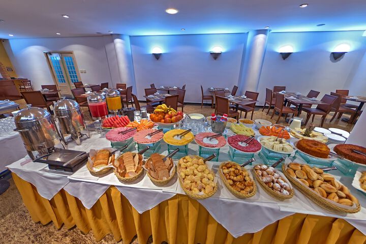 Dining 63 of 71