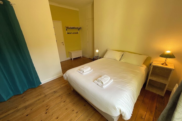 Room 25 of 44