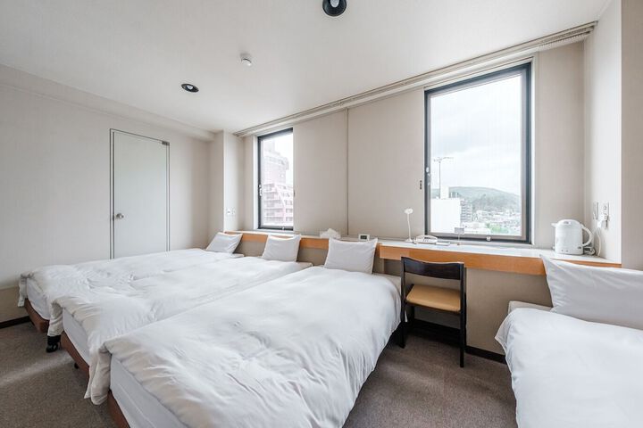 Room 63 of 139