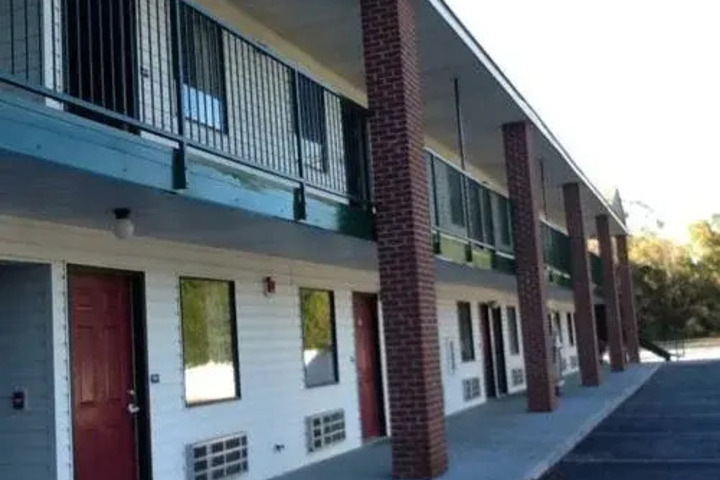 Photo of WESTERN INN MOTEL - QUITMAN