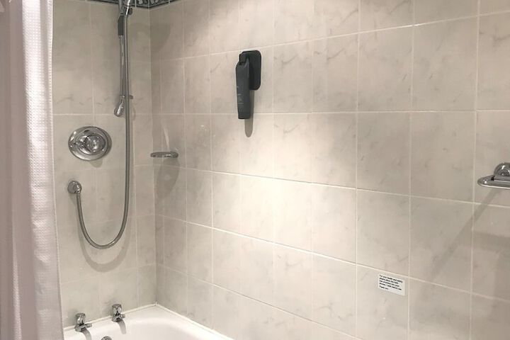 Room 54 of 113