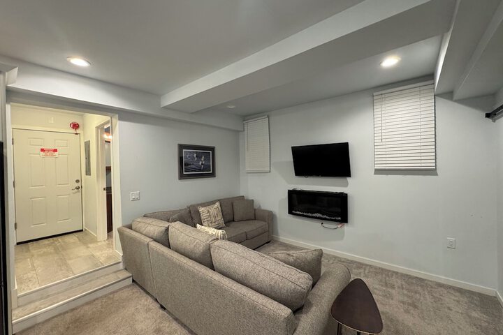 Room 40 of 115