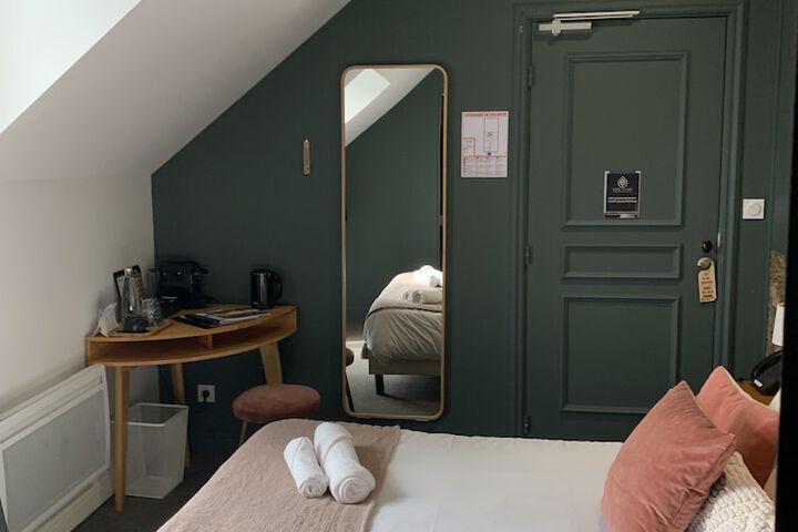 Room 18 of 63