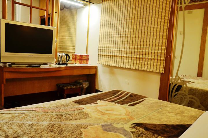 Room 31 of 71
