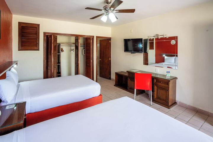 Room 11 of 39