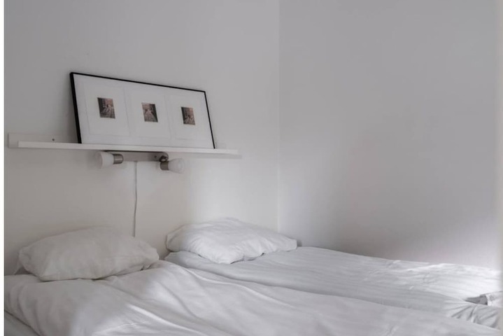 Room 282 of 865