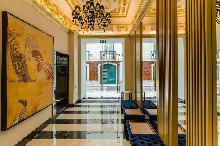 Guest Lobby
