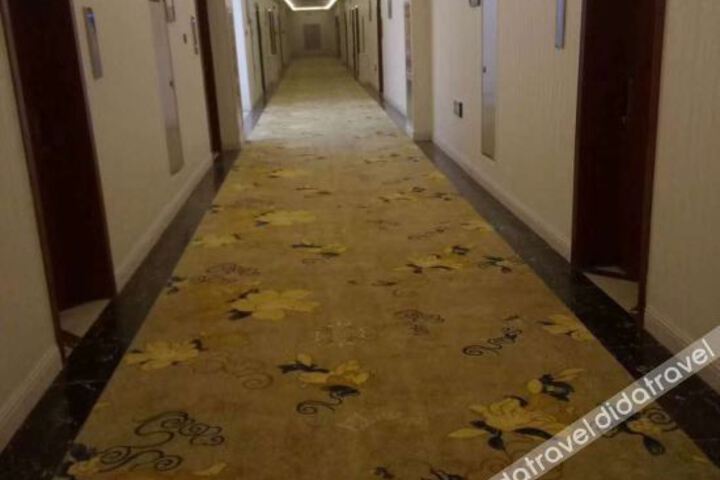 Hotel Interior 5 of 12