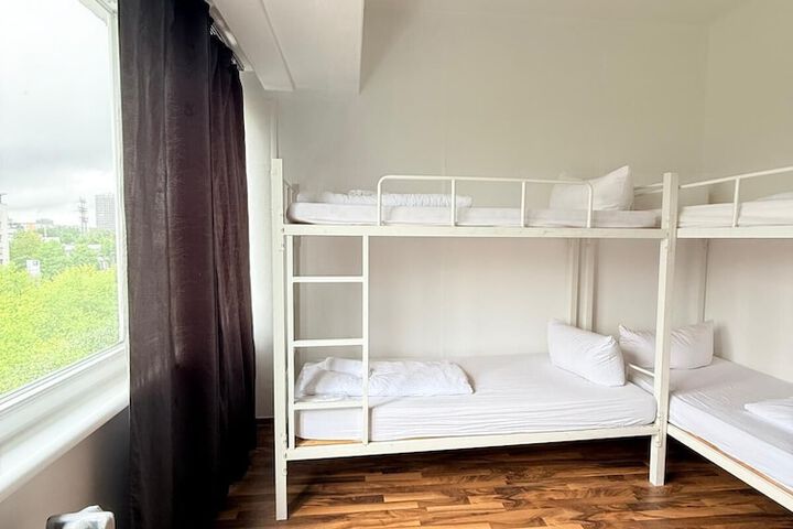 Room 97 of 150