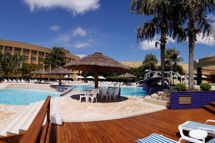 Pool Hotel
