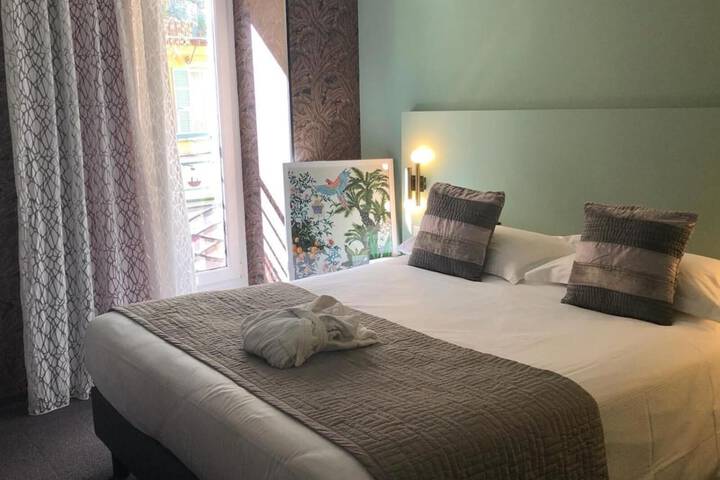 Room 20 of 62