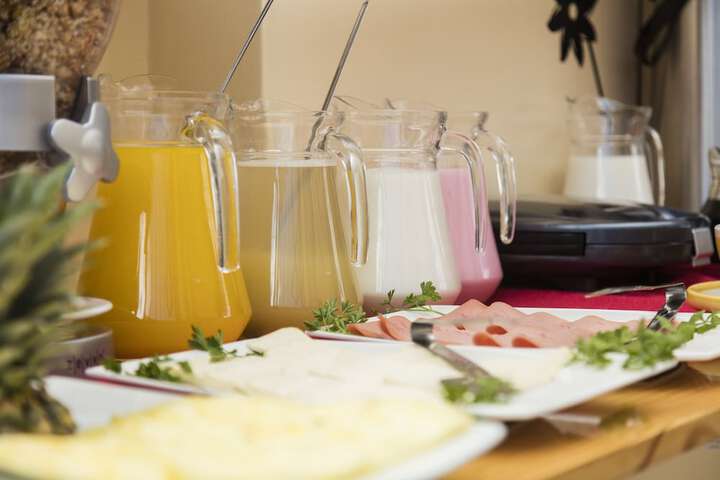 Breakfast/Coffee Service 150 of 176