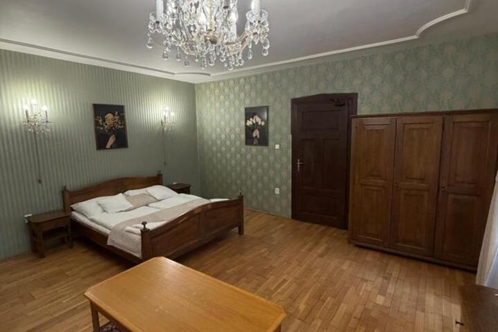 Inside Room Photo