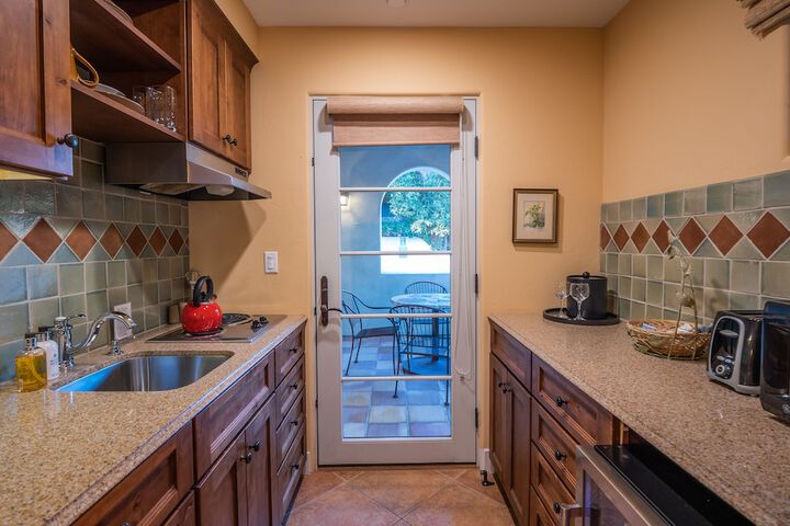 Private kitchenette