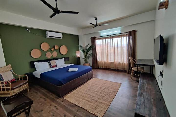 Room 3 of 19