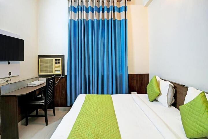Room 19 of 29