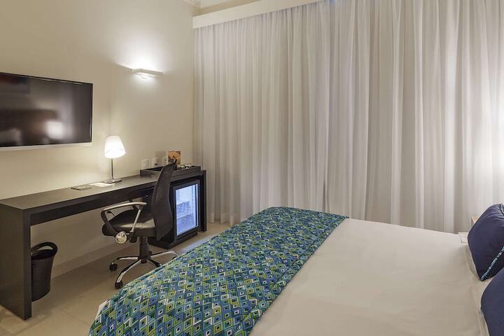 Room 19 of 40
