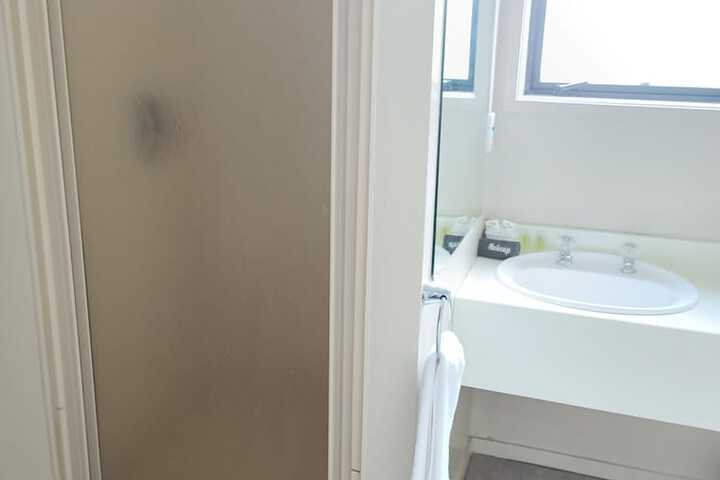 Room 75 of 95