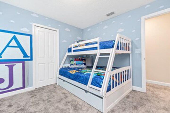 Room 179 of 179
