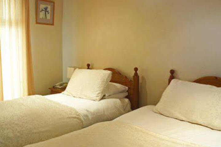 Hotel 7 of 8