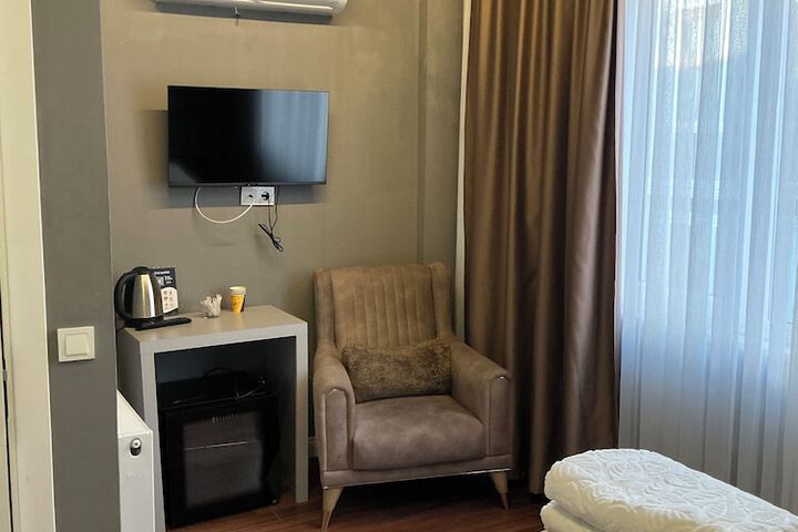 Room 43 of 73