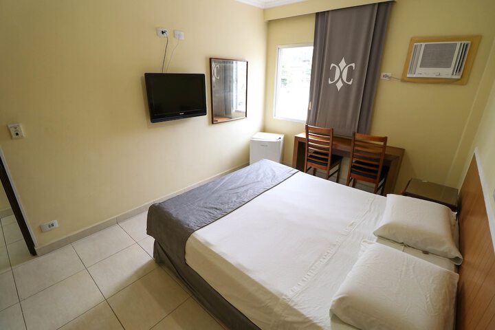 Room 10 of 79