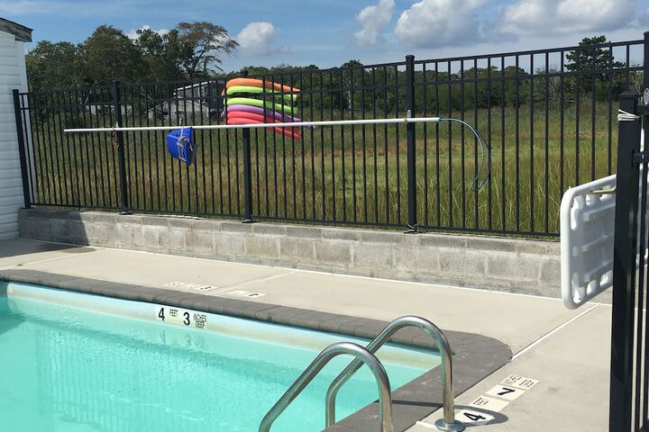 Pool 64 of 168