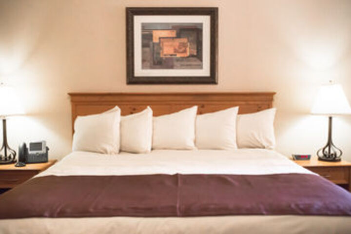Room 6 of 20