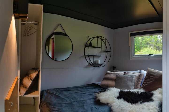 Golden Circle Truck Hotel