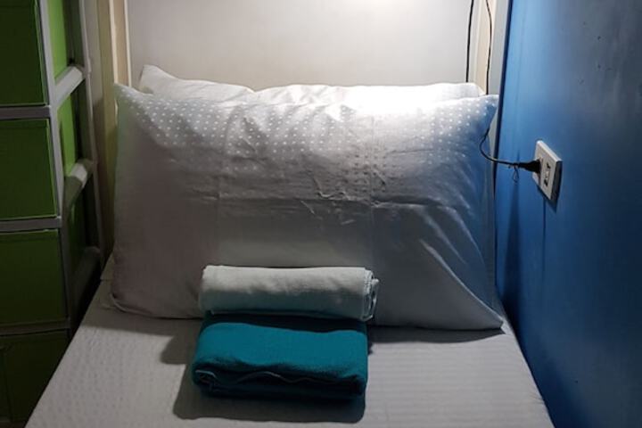 Room 18 of 61