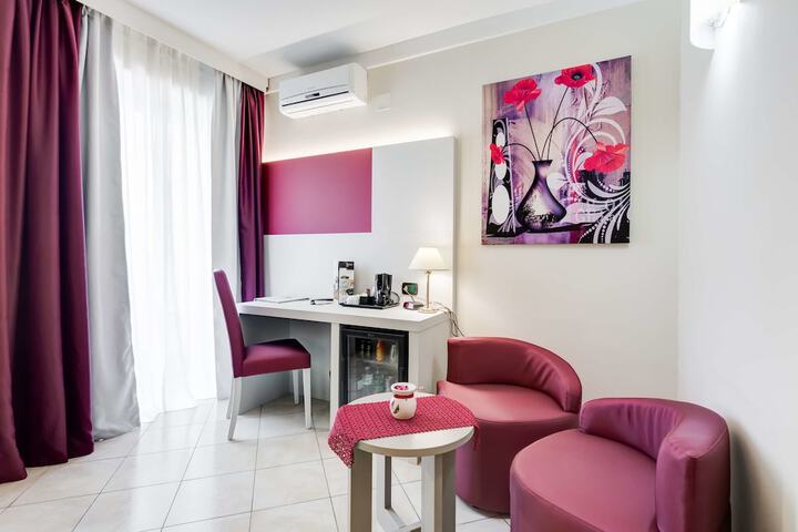 Room 14 of 70