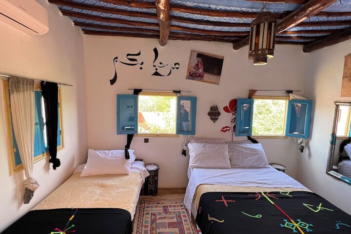 Room 32 of 63