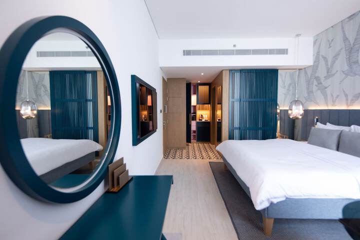 Room 8 of 68