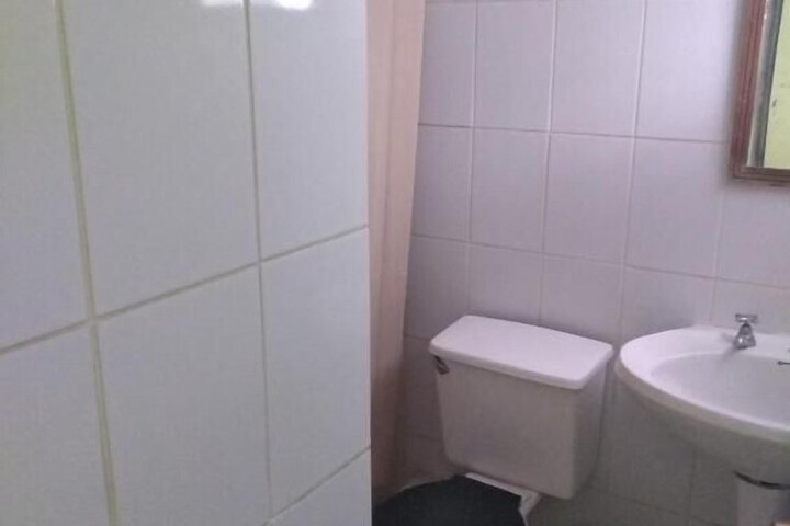 Room 10 of 21