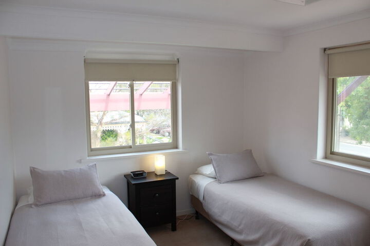 Room 7 of 19