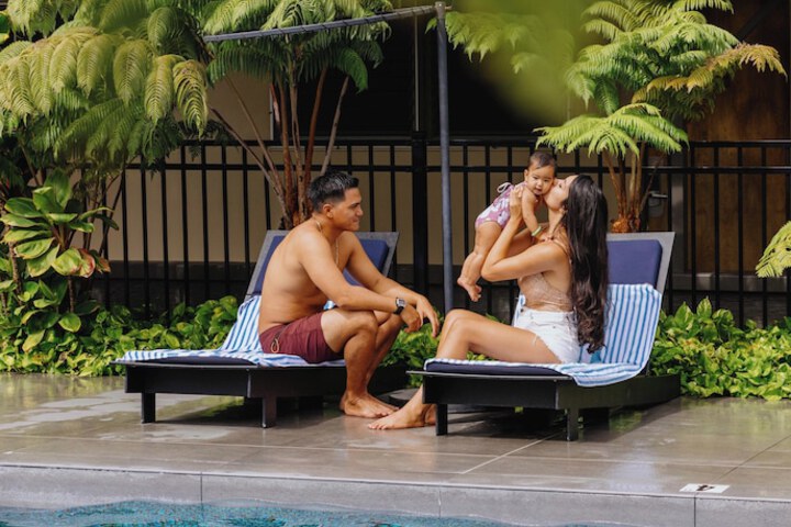 Pool 52 of 104