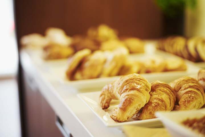 Breakfast/Coffee Service 49 of 85