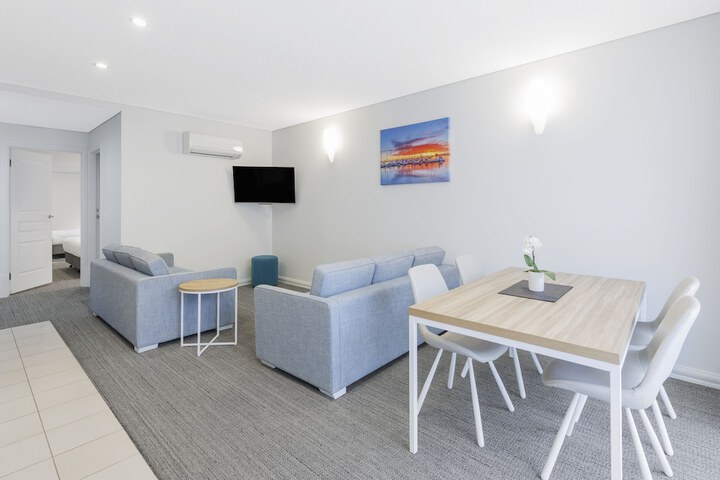 Room 15 of 35