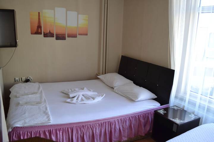 Room 3 of 14