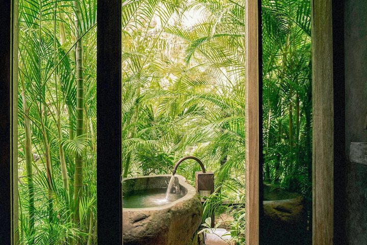 Room 40 of 117