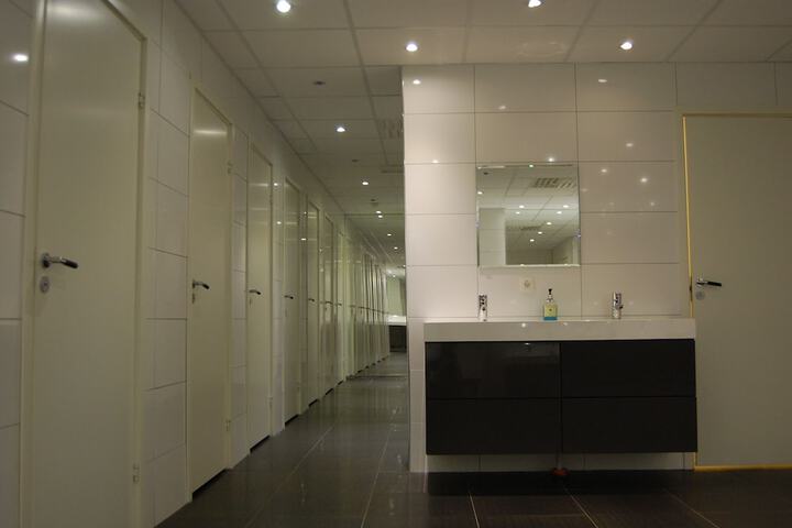 Room 26 of 49