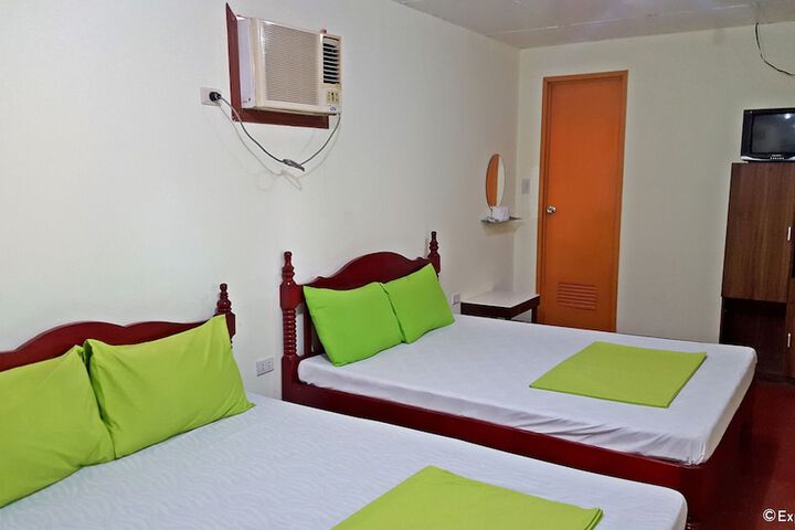 Room 15 of 30