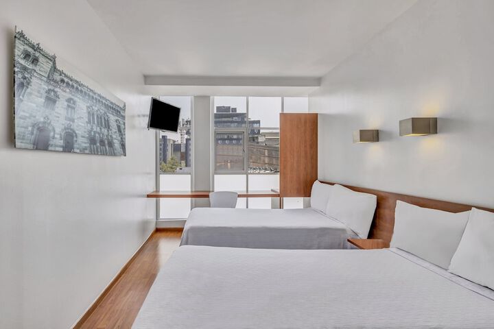 Room 6 of 54