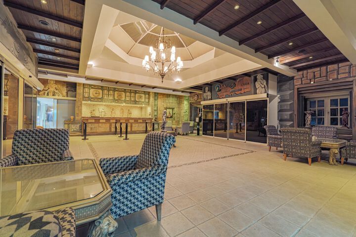 Hotel Interior 9 of 84