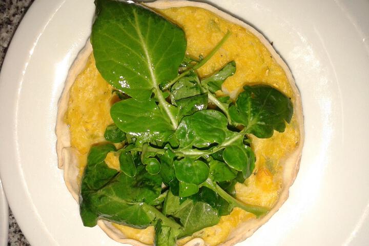 Dining 36 of 78
