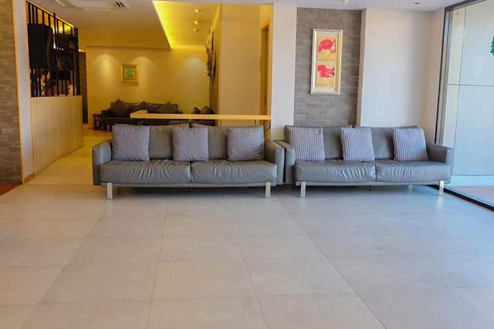 Hotel Interior 4 of 110